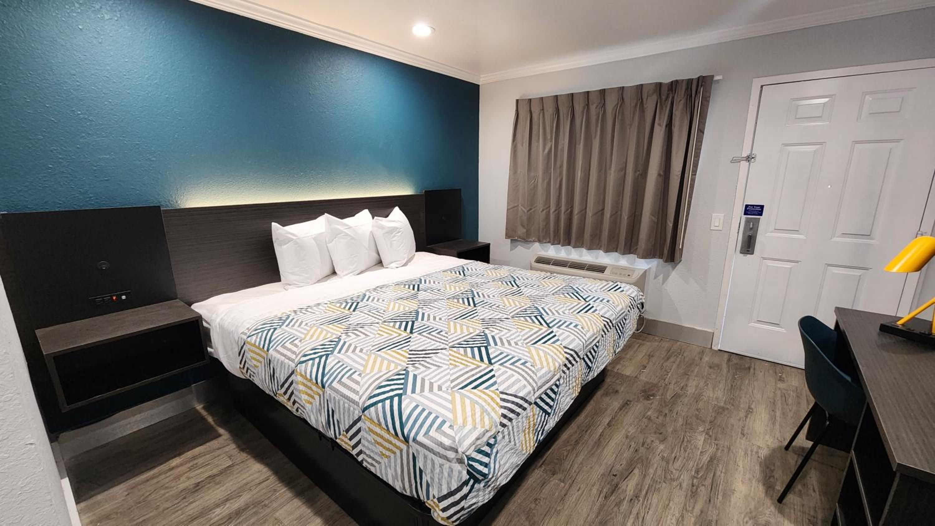 Studio 6 Suites San Ysidro CA San Diego South Bay - Property Image 67