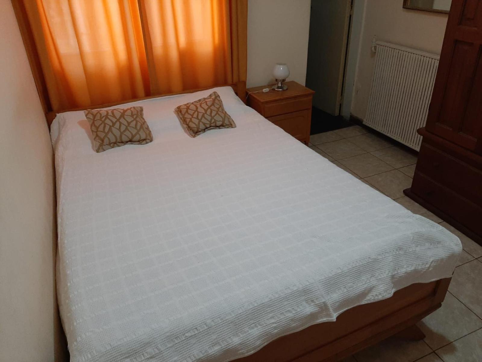 Hospedaje Legus