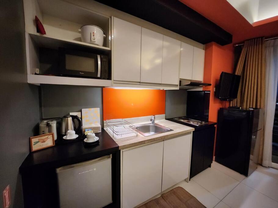 Cosy Studio with Balcony near Greenbelt photo 3