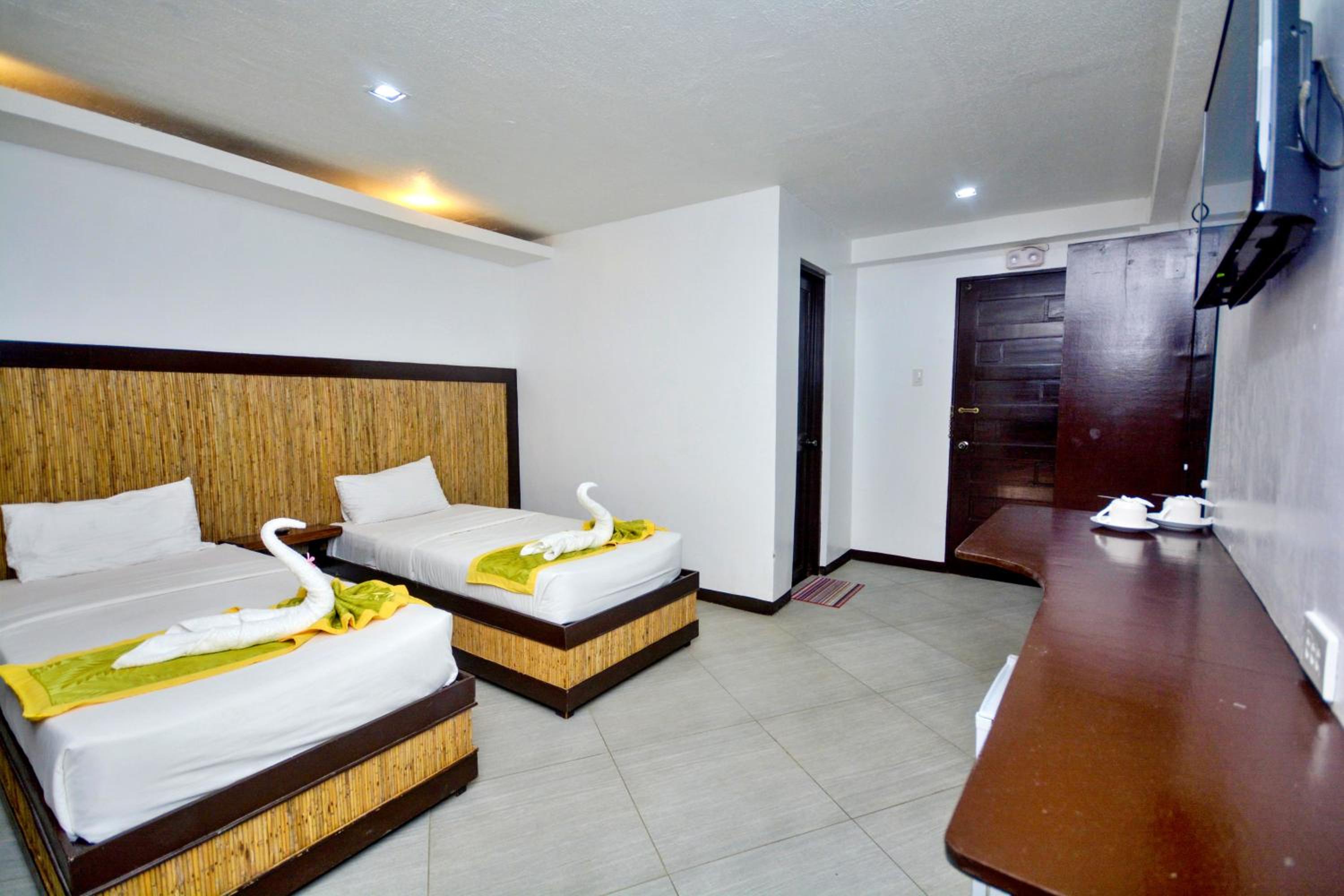 Bamboo Beach Resort & Restaurant