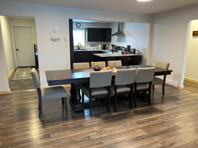 Bears Den Guest House II