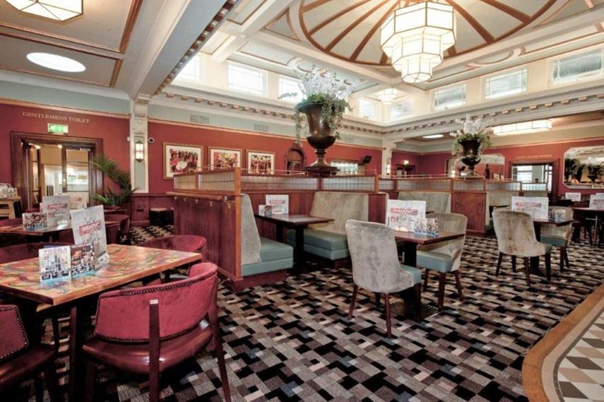 The Greenwood Hotel - Wetherspoon view 3