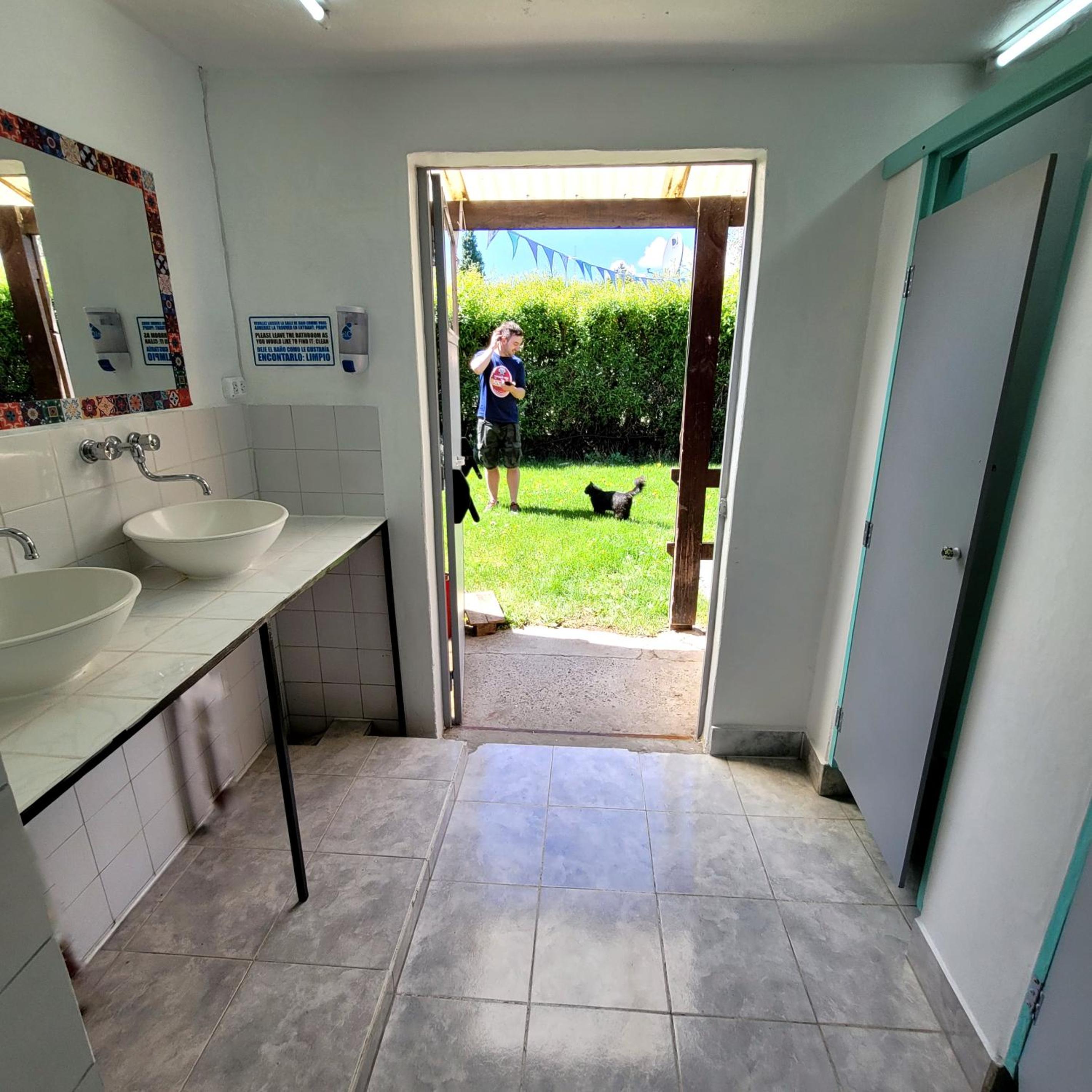 Lago Argentino Hostel