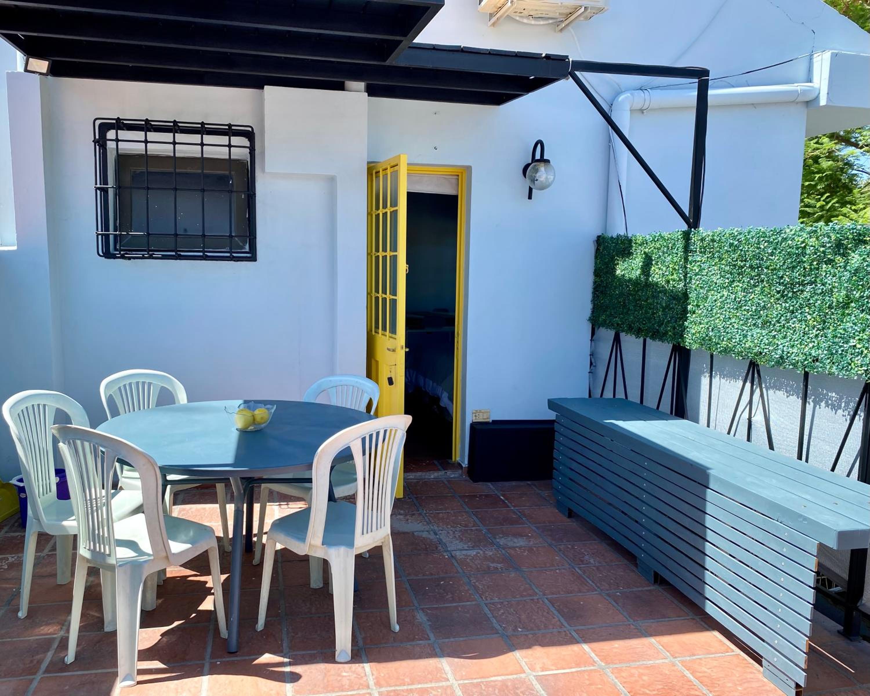 Departamento Excelente Ubicación Zona Arístides y Parque N5