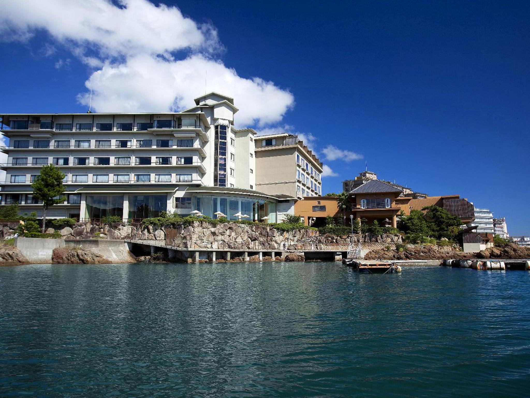 Hotel Awaji Yumesenkei - Image 1