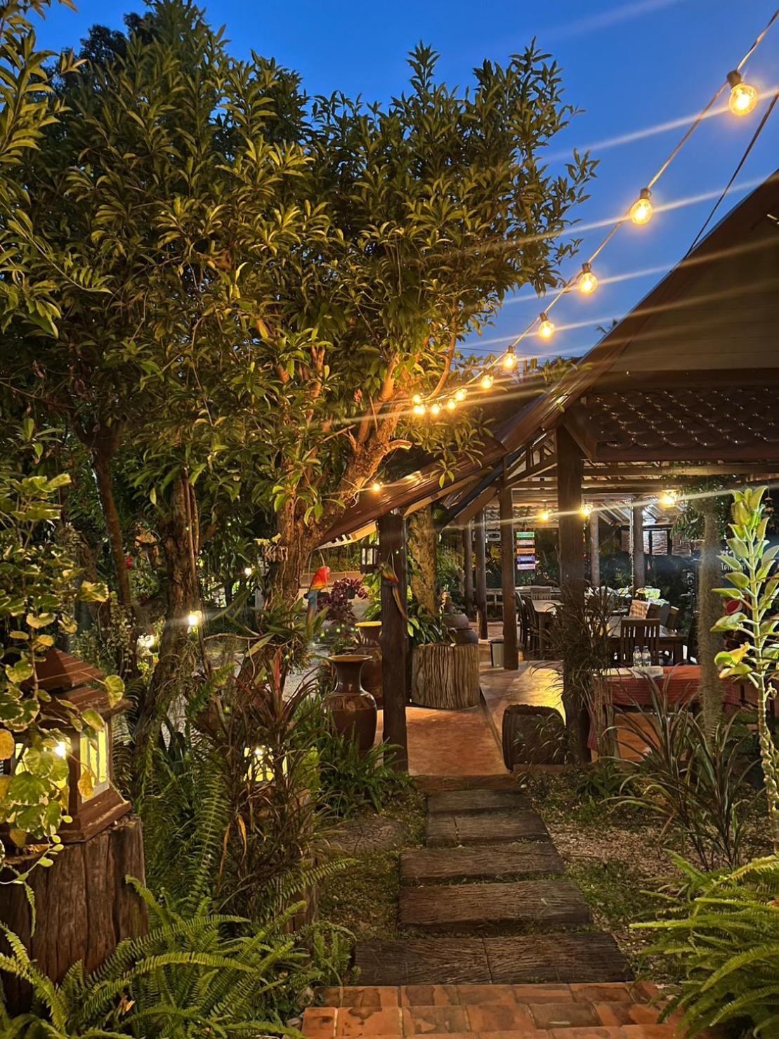 นพรัตน์การ์เด้นฮิลล์ view 3