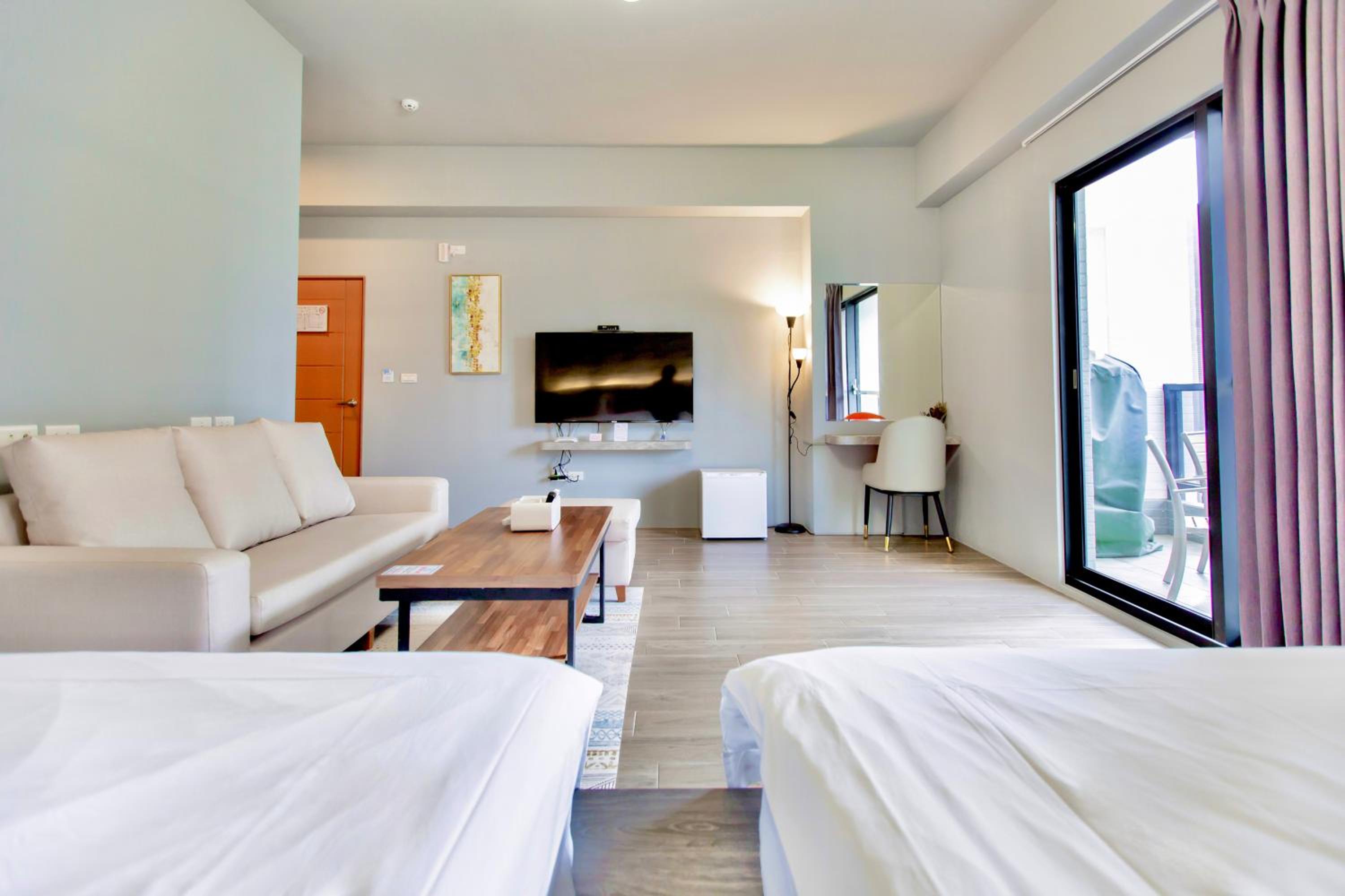 Photo 63