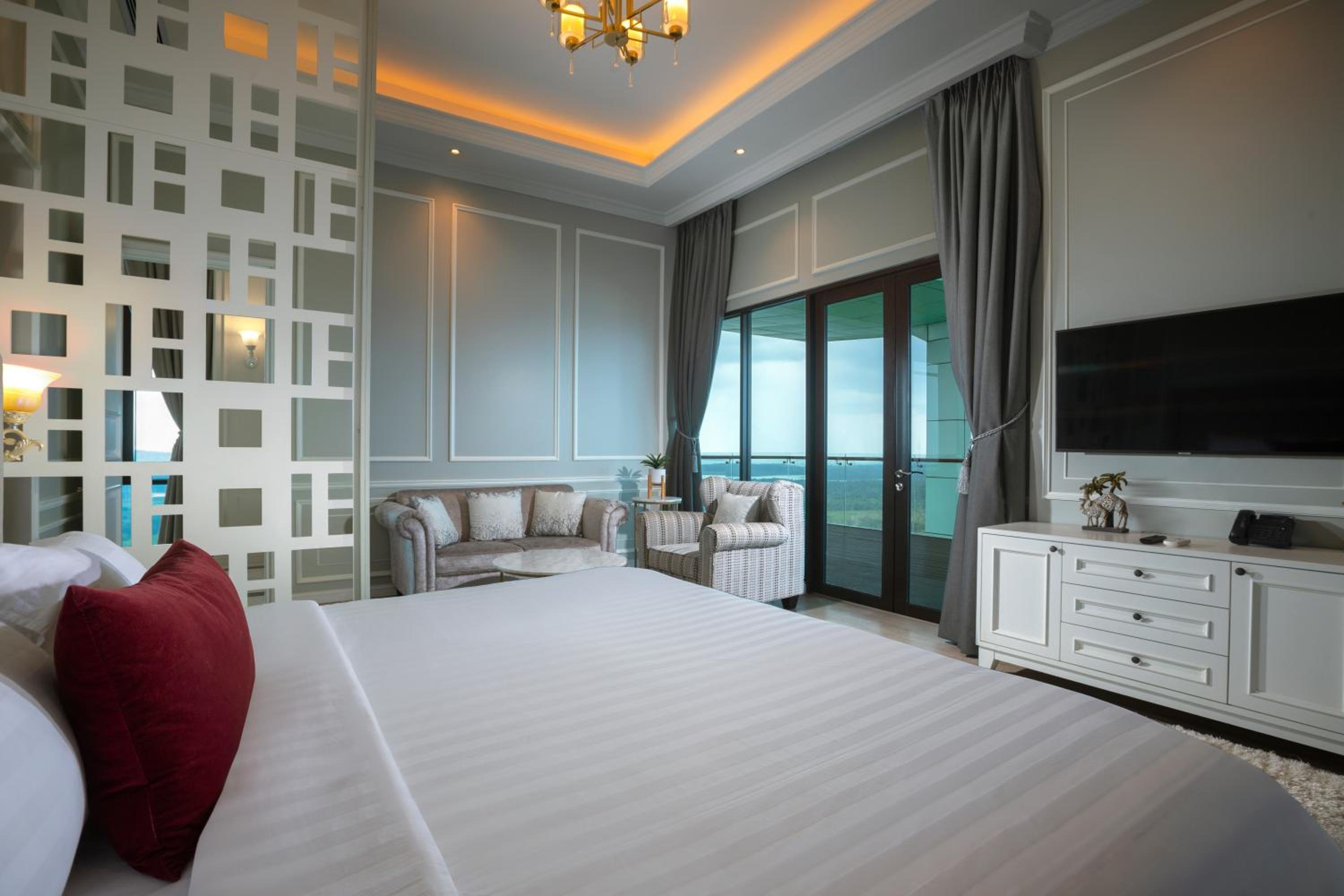 Panbil Residence Serviced Apartment