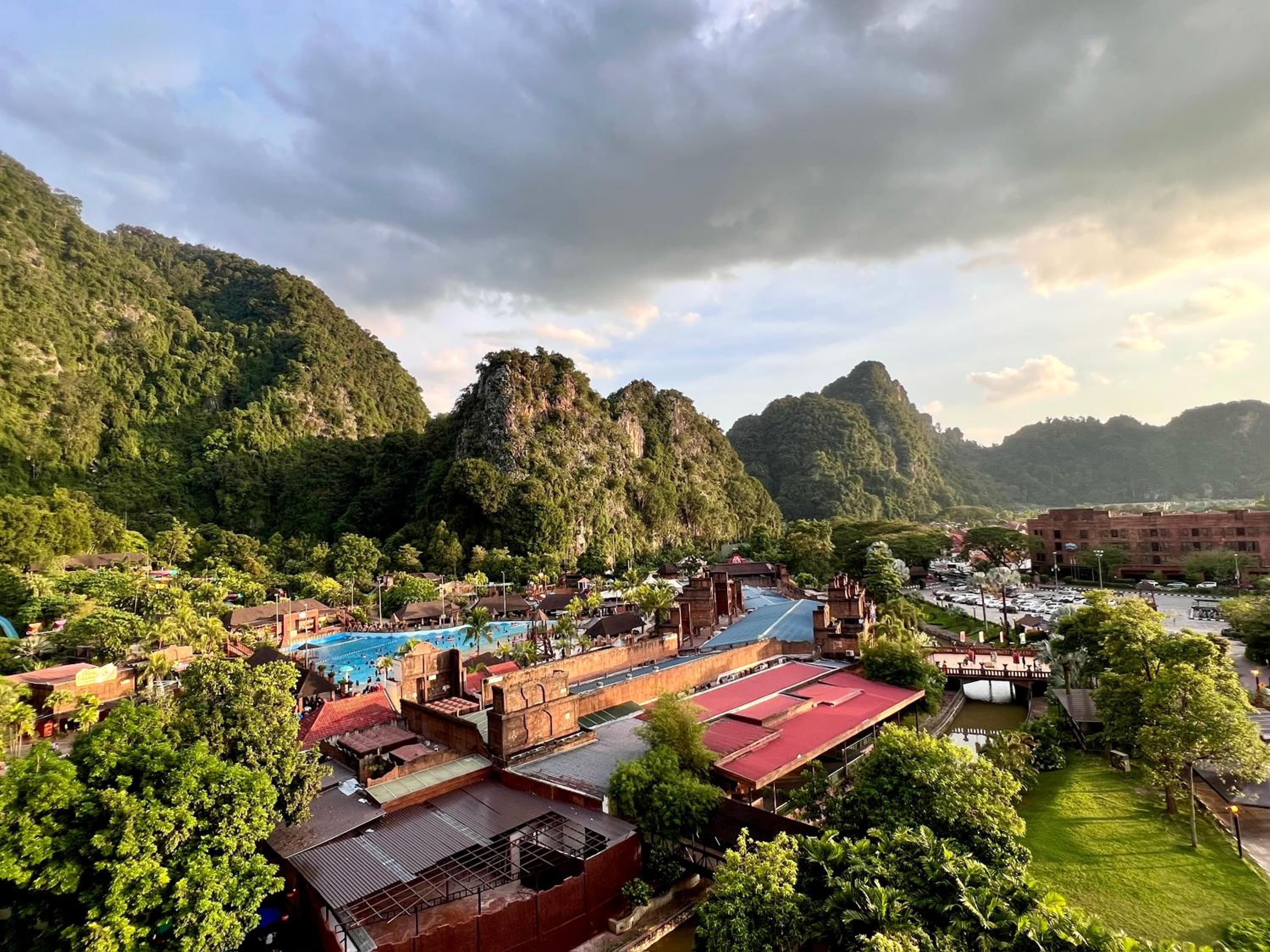 2-8pax Ipoh Nomado Onsen suites by Sunway Onsen Lost world of Tambun photo 2