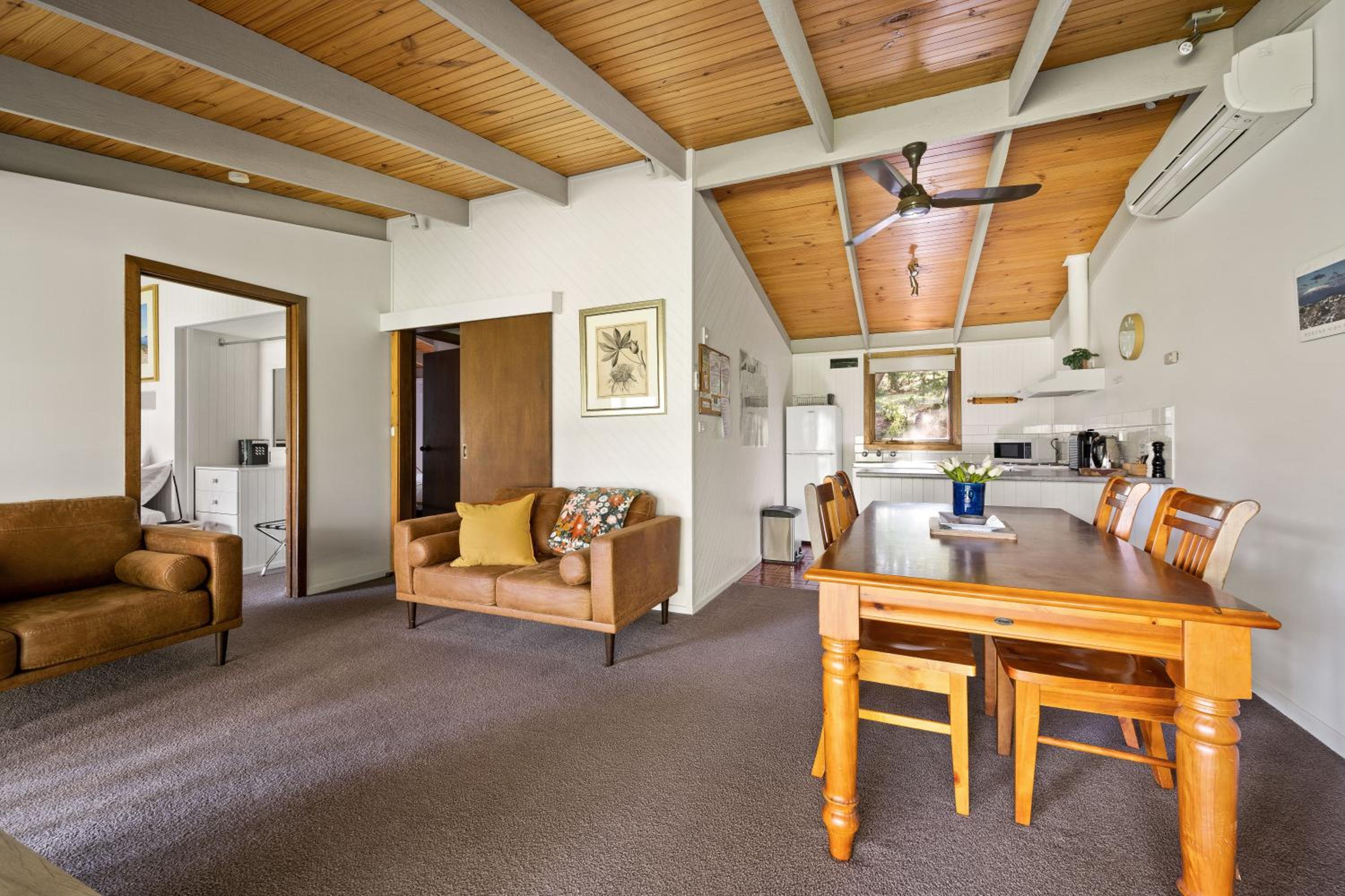 Kiewa Country Cottages