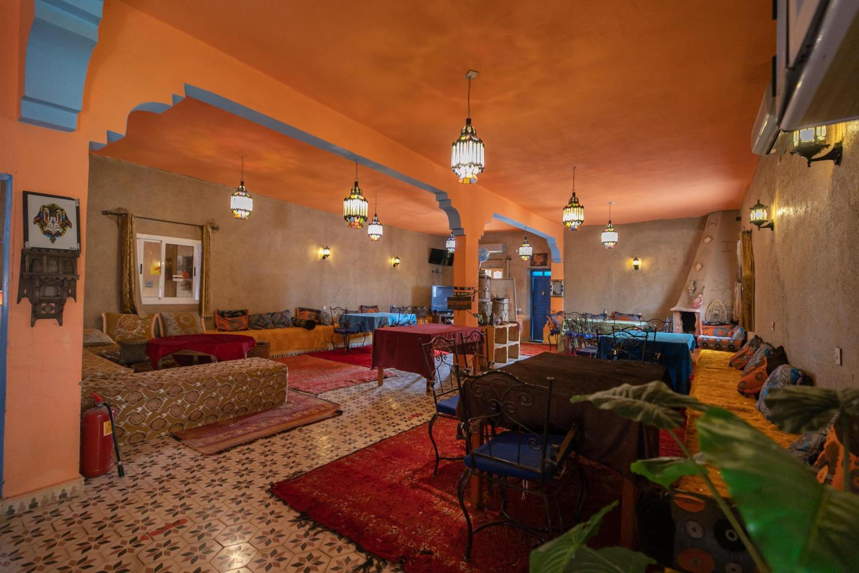 lounge