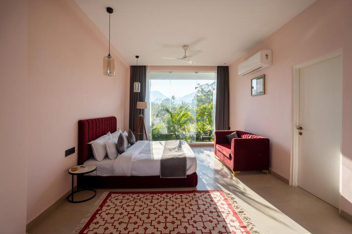 RASA Luxé view 2