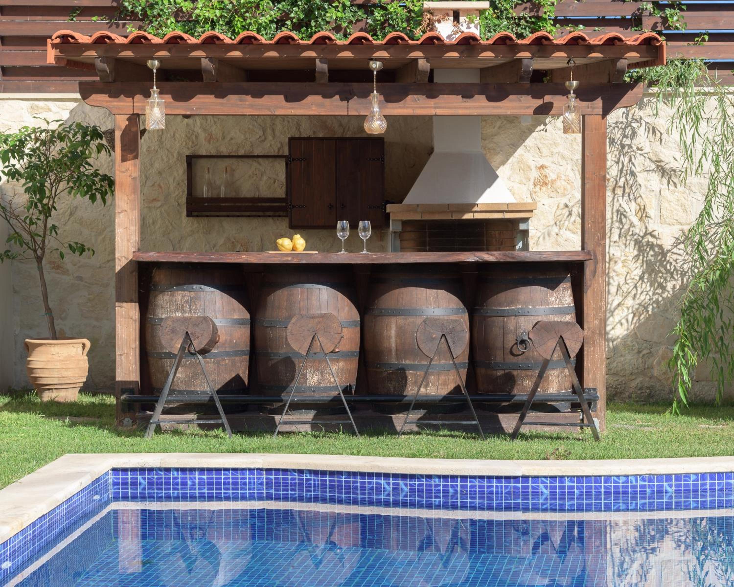 Nicole Villa I Private ''Heated'' Pool, Village Escape