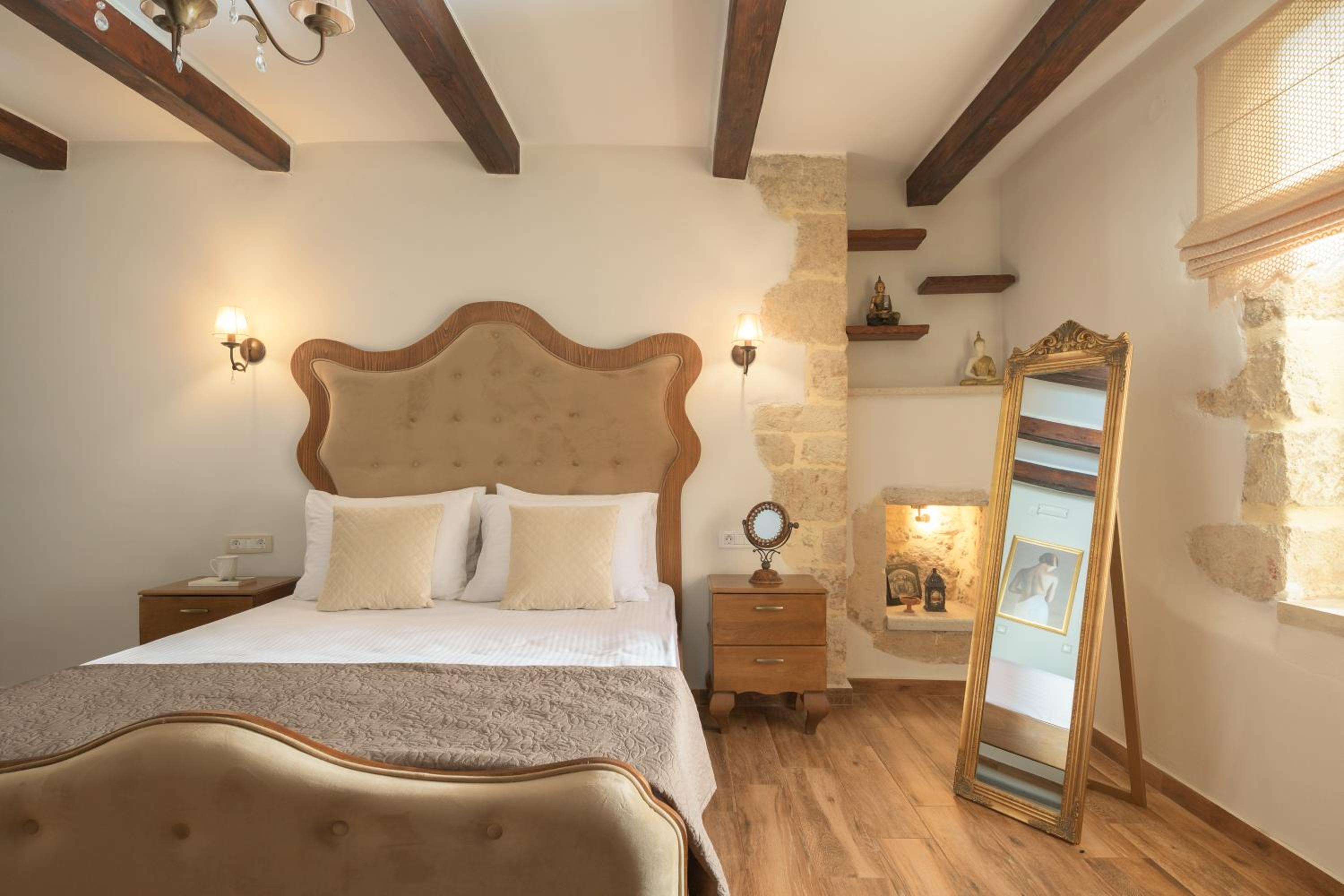 Nicole Villa - Private ''Heated'' Pool, Village Escape