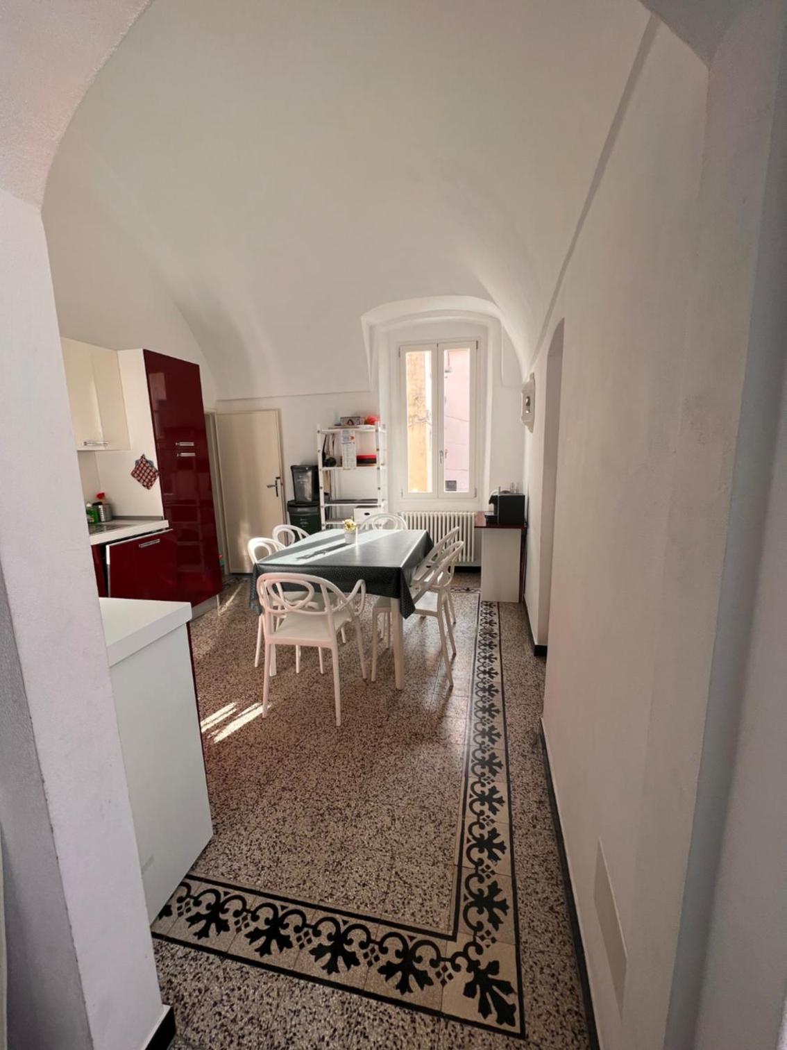 Sea View, in the old town Santo Stefano Al Mare photo 3