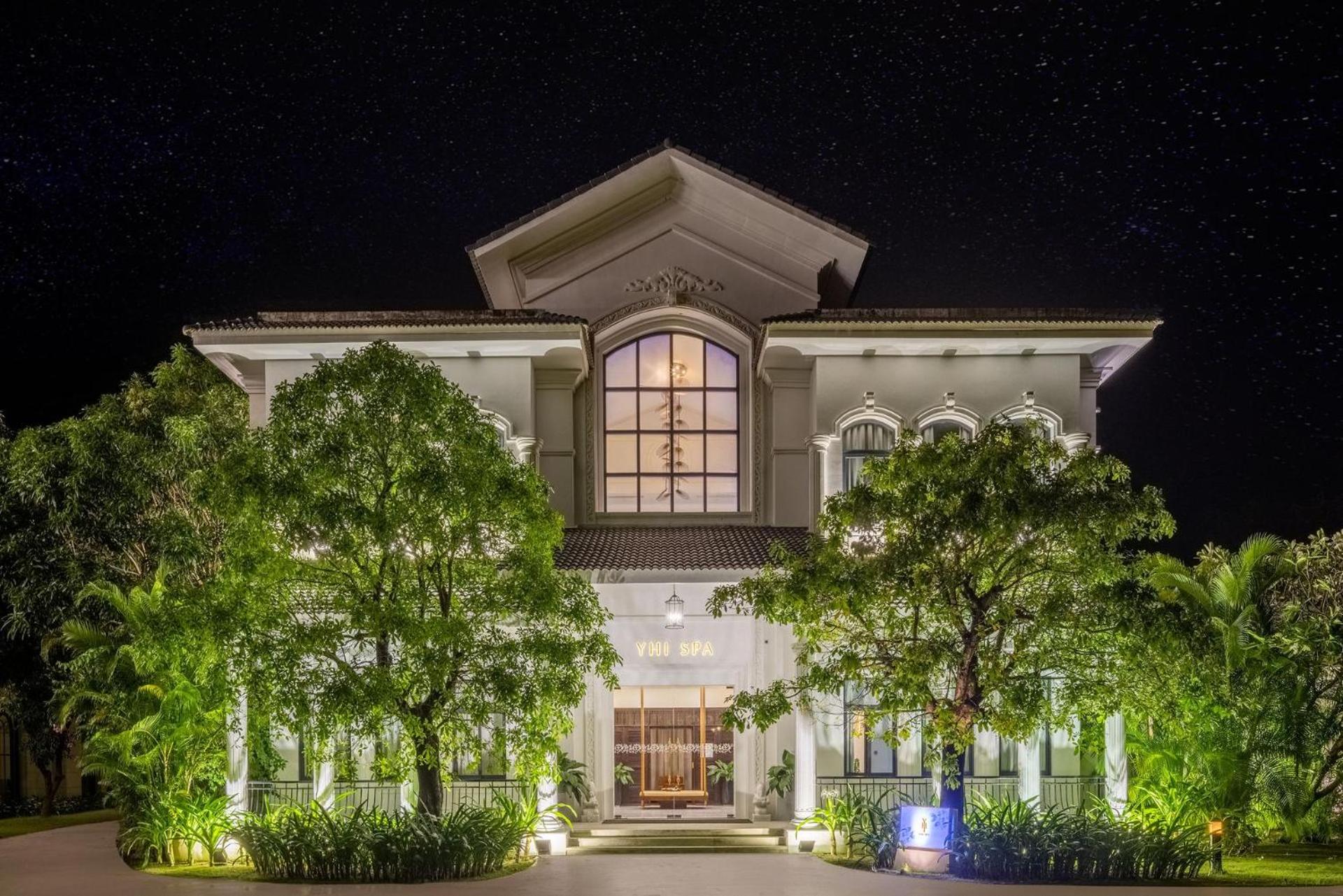 Meliá Vinpearl Cam Ranh Beach Resort