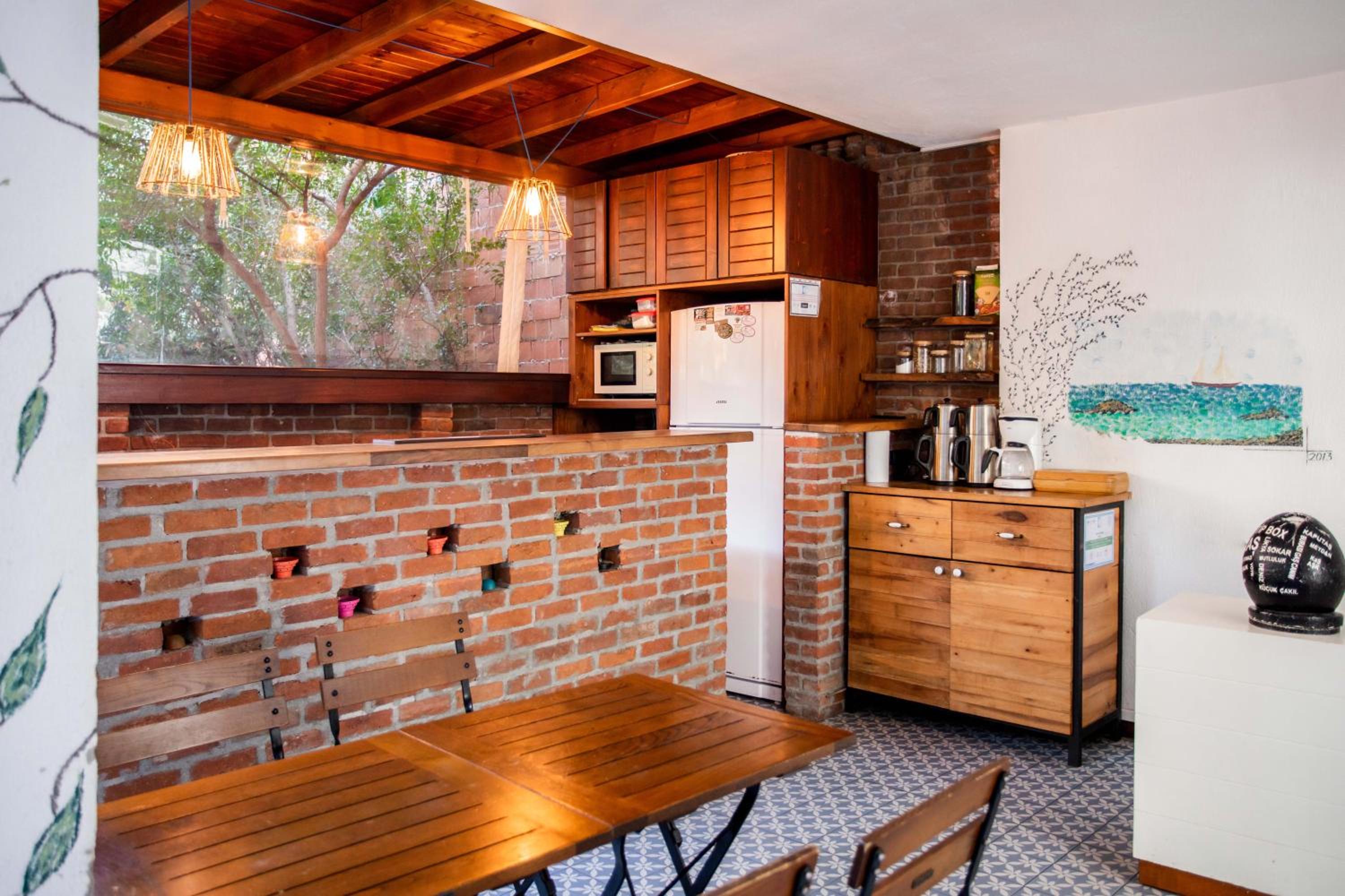 Mare Nostrum Apart - Image 46