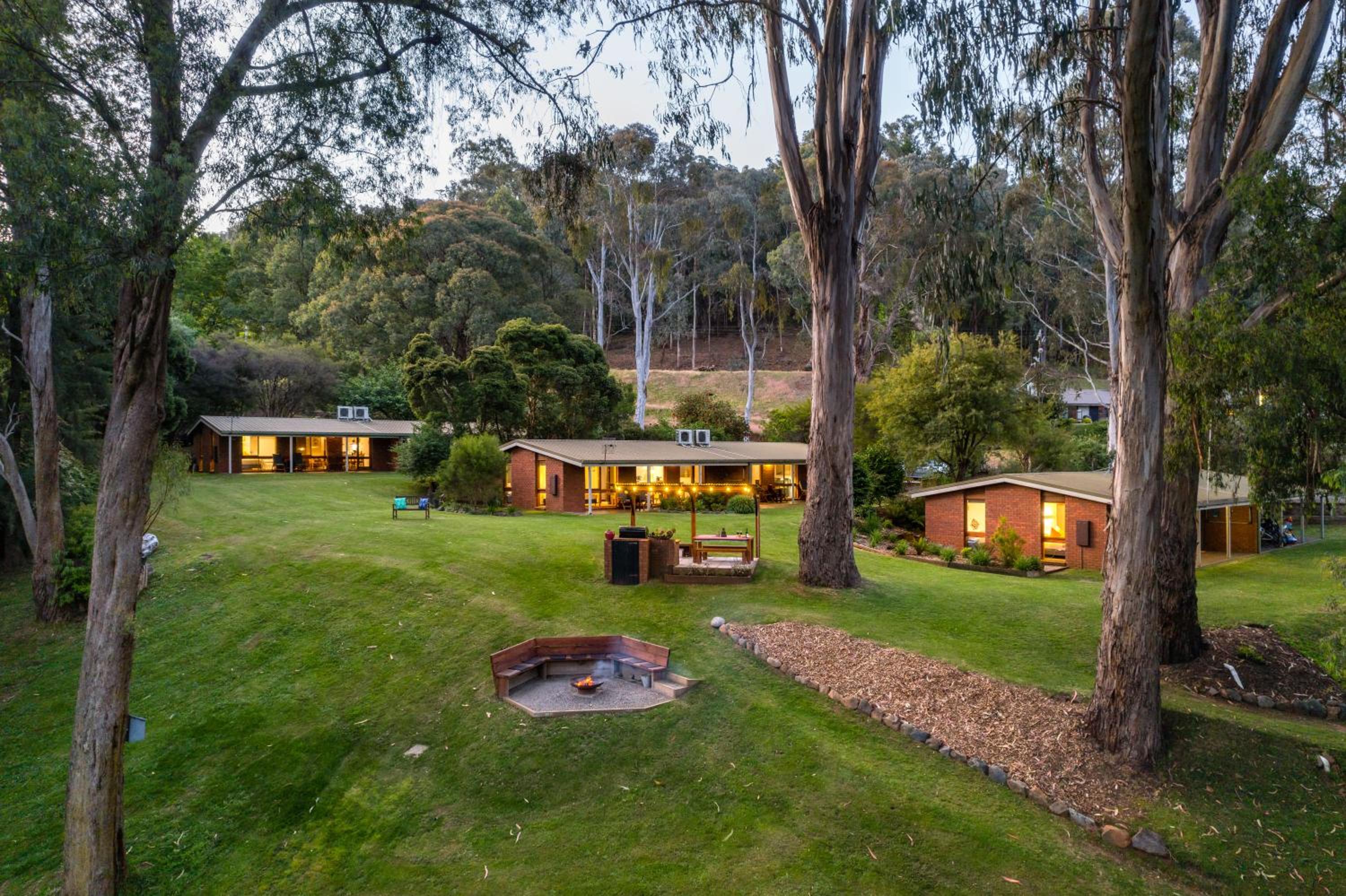 Hotel Kiewa Country Cottages - Image 1