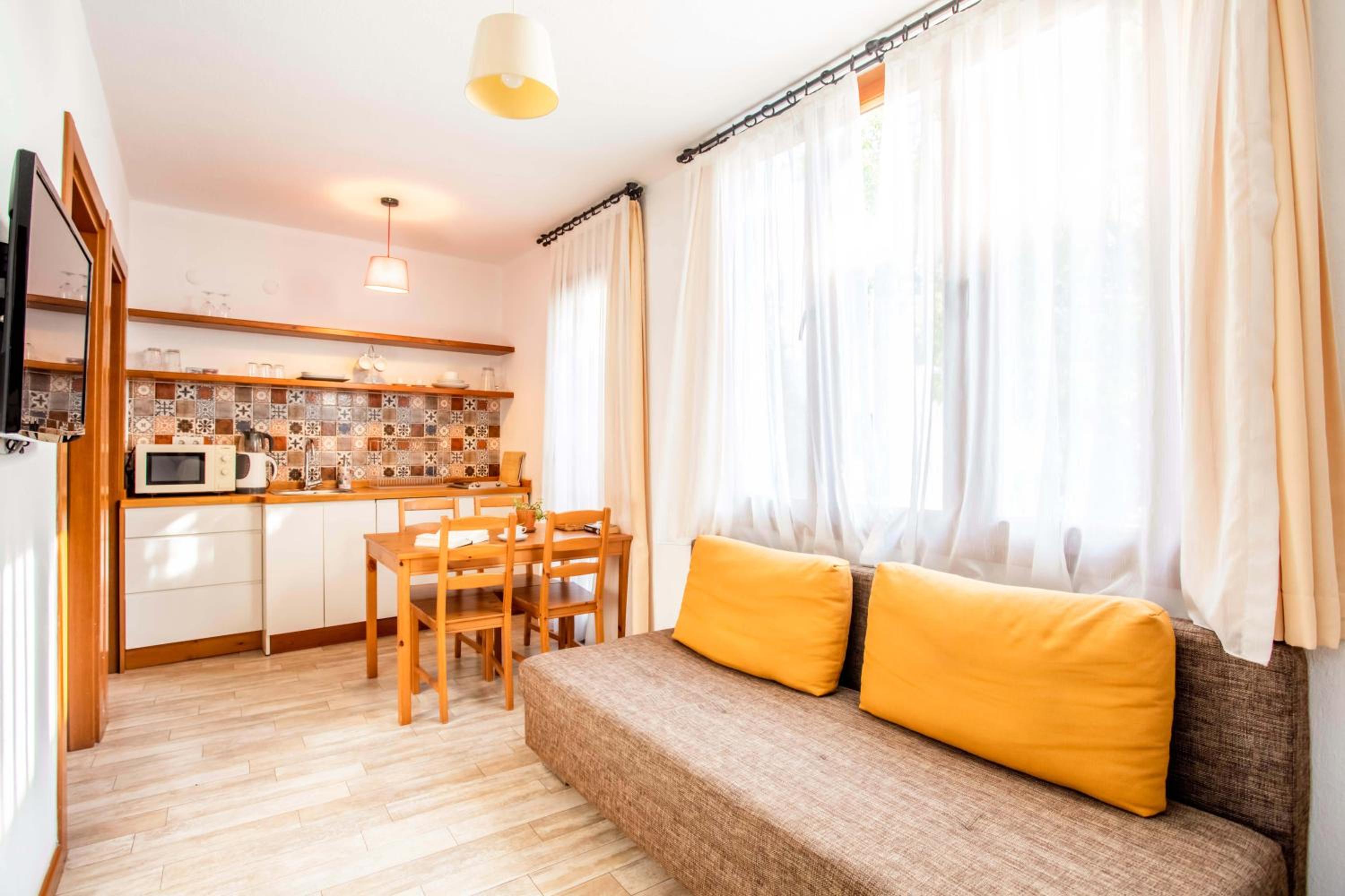 Mare Nostrum Apart - Image 49