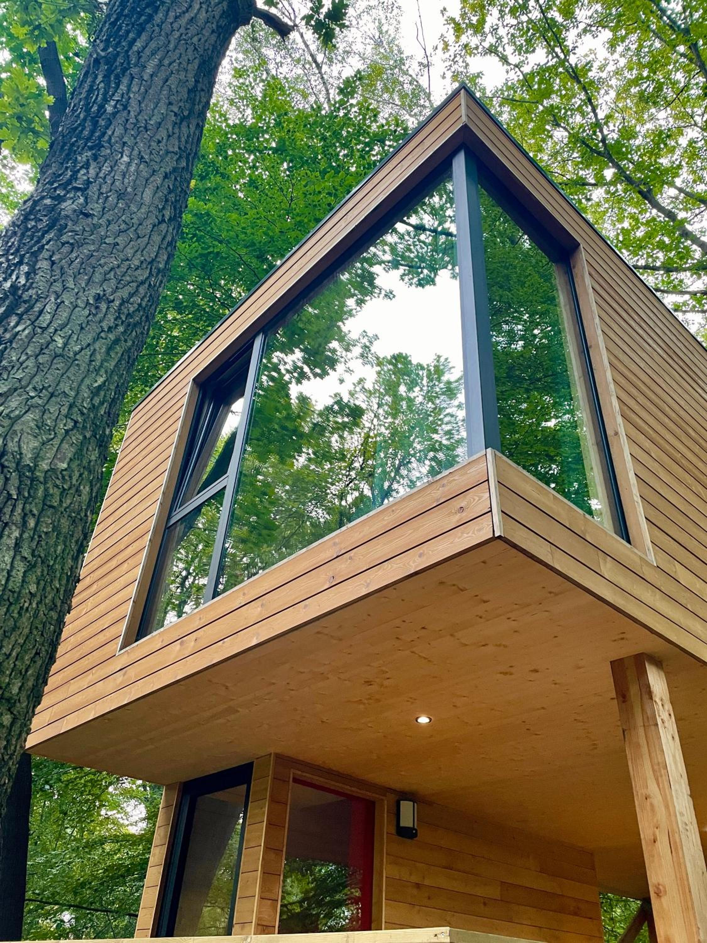 Utopia Village - Art & Nature Lodges