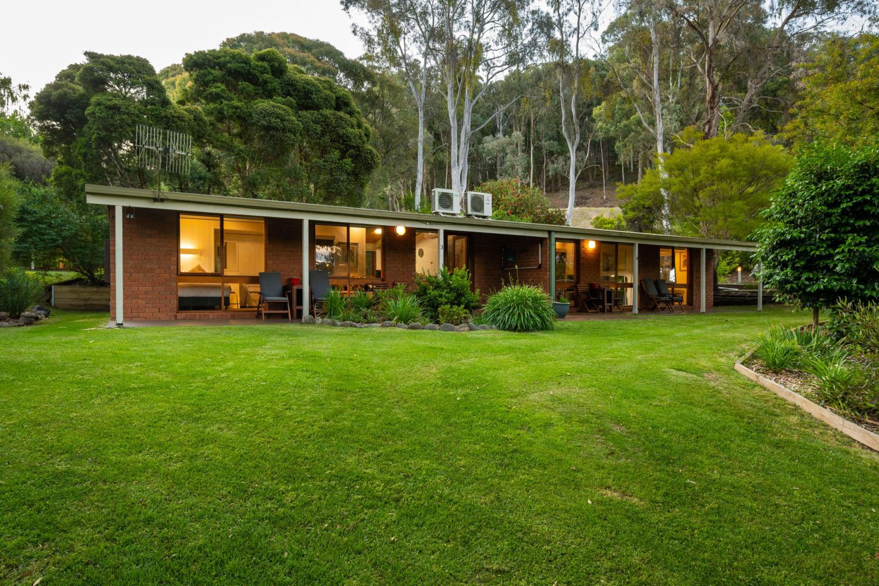 Kiewa Country Cottages