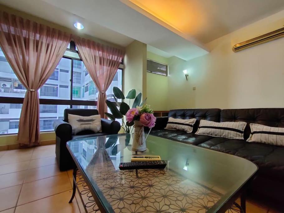 Pavilion Fahrenheit 88 Bukit Bintang 3 bedrooms