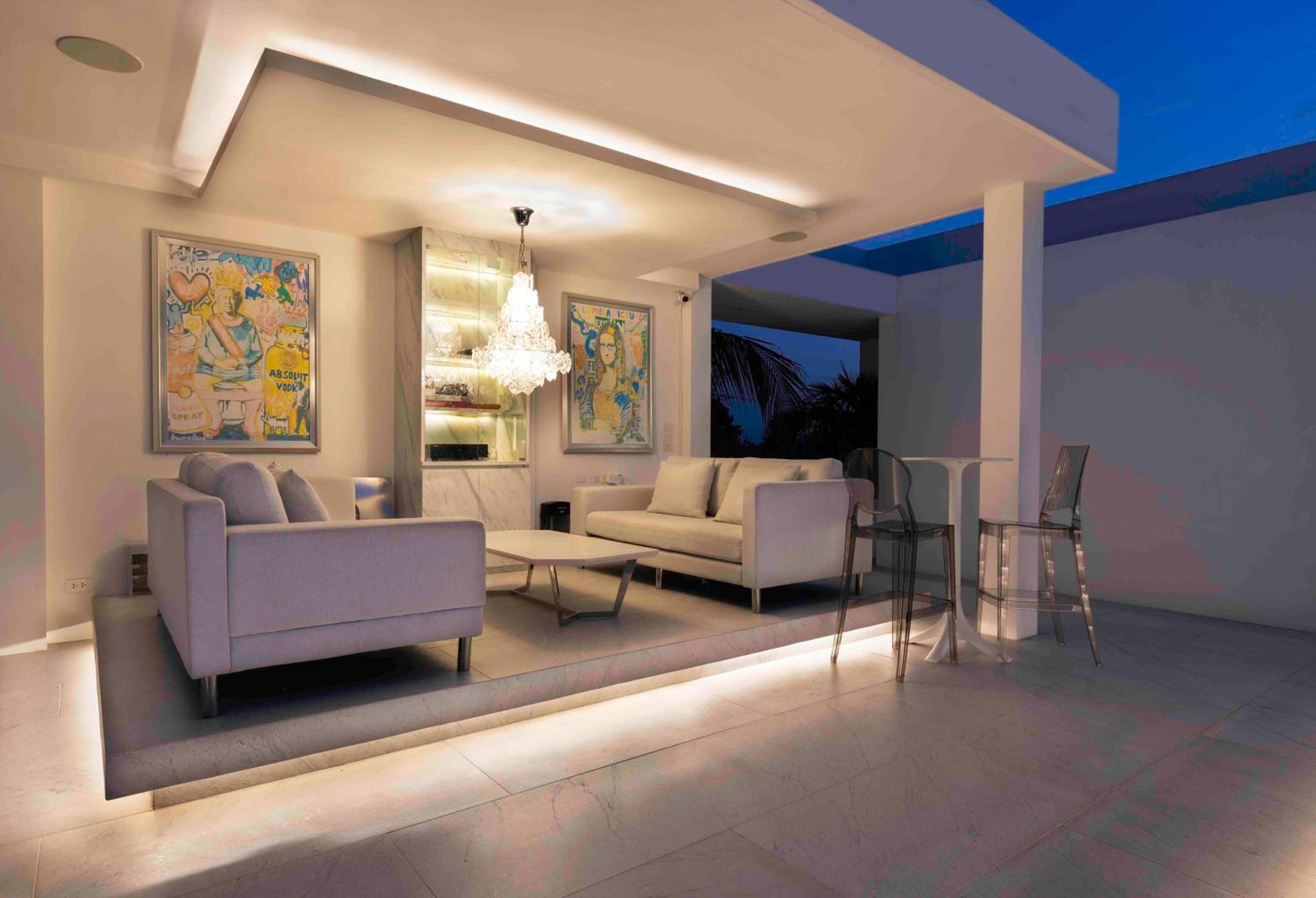 Palm Villa - Award Winning Modern Luxury & Exclusive Villa view 5