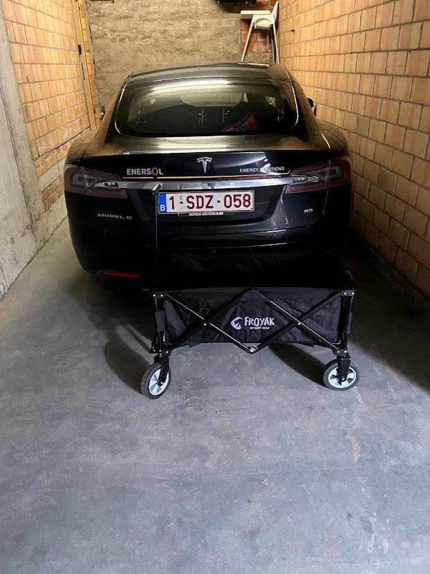 Appart sympa 6p avec garage et terrasse ensoleillée et spacieuse à 25m de la Mer Westende