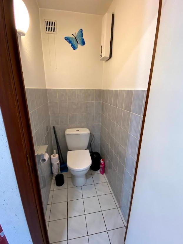 Appart sympa 6p avec garage et terrasse ensoleillée et spacieuse à 25m de la Mer Westende