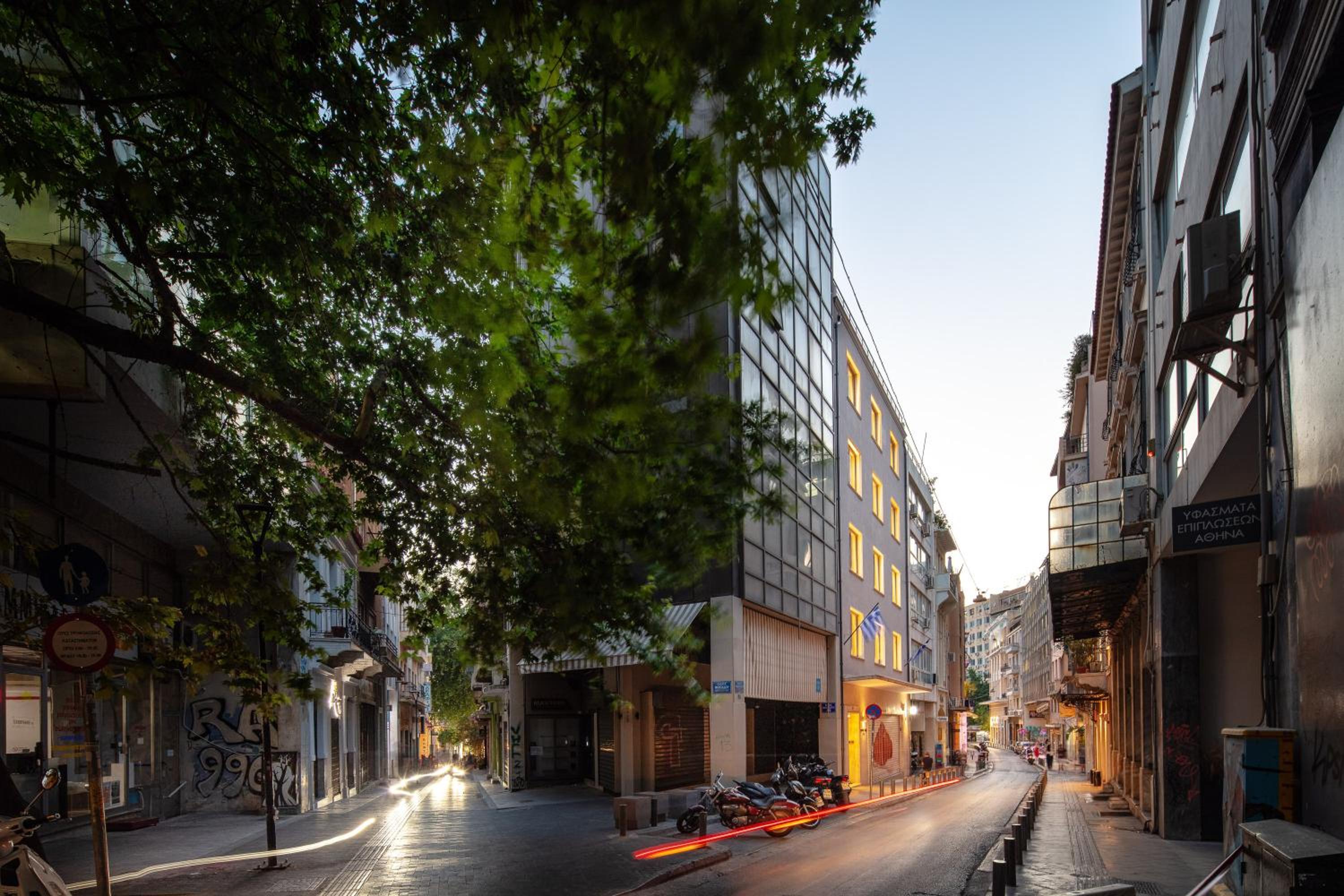 Hotel The Vault Athens - Image 1