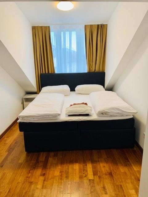 Aurellia Deluxe Apartments