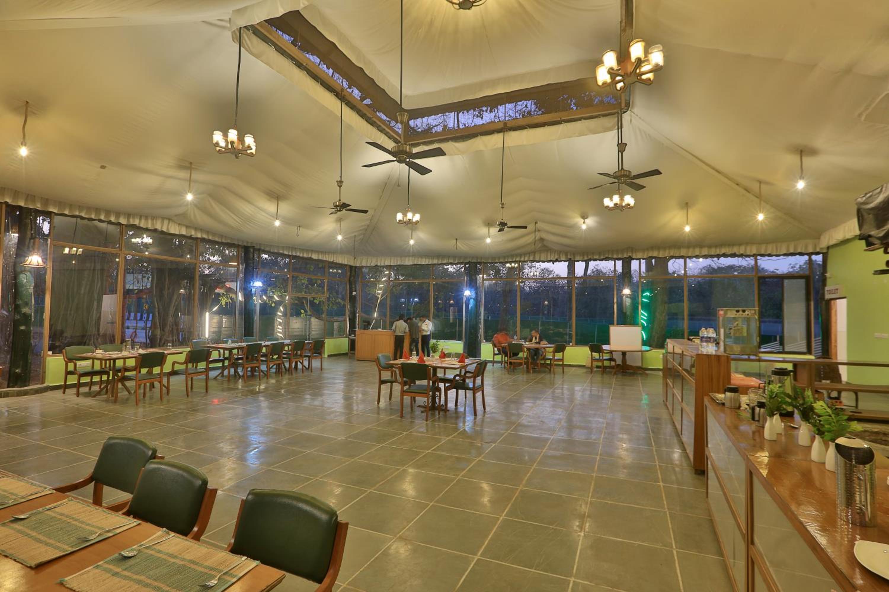 meeting & event spaces