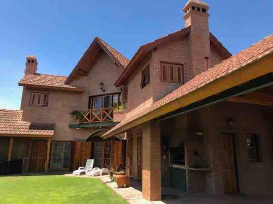 Las Lavandas - Hermoso Chalet en Villa de Merlo con vista a las sierras