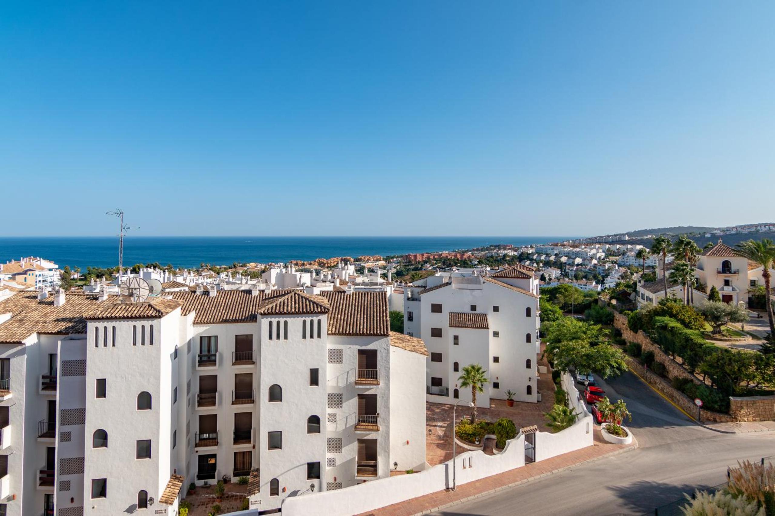 2211-Apt with big terrace and amazing sea view view 5