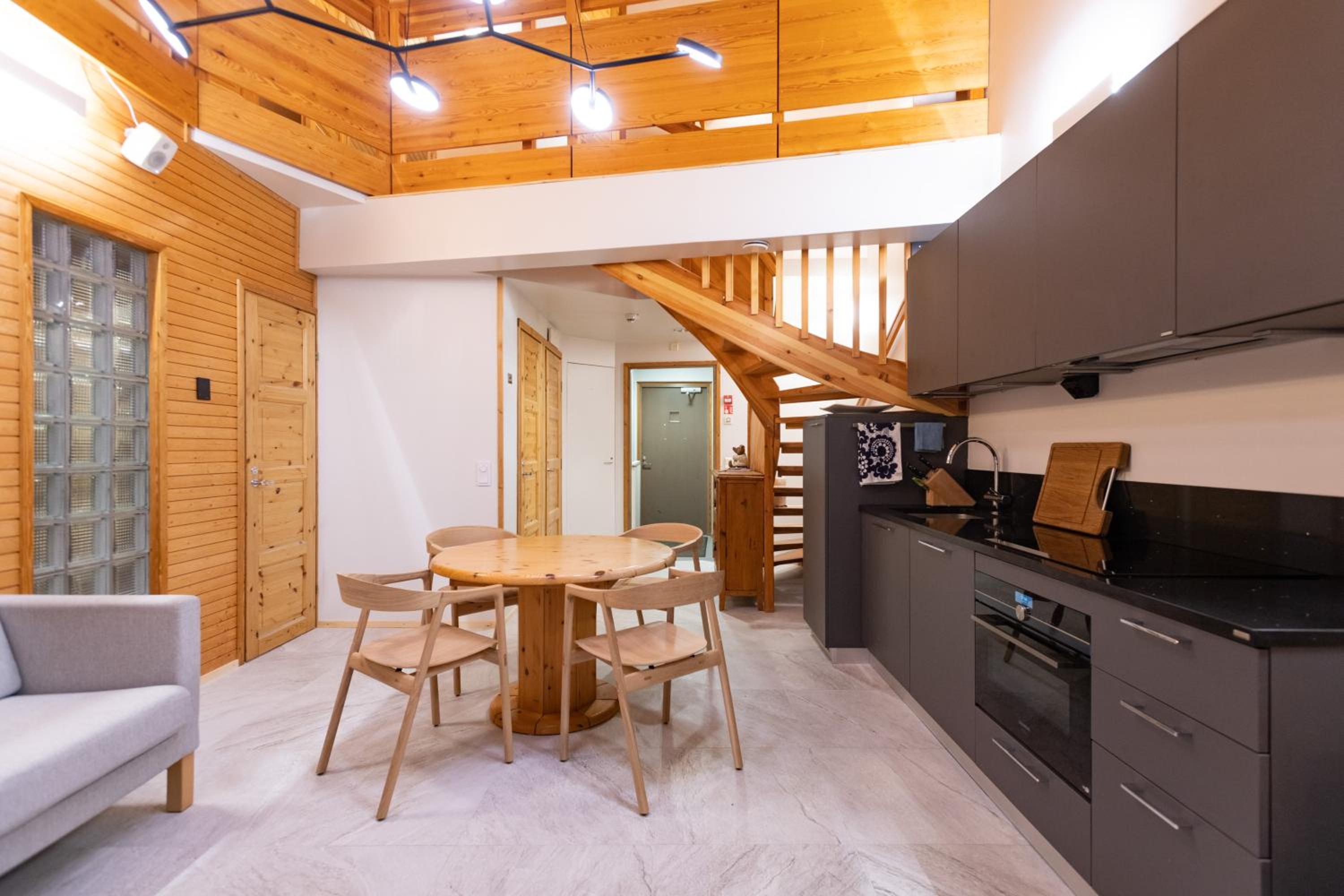 HolySuites 1 "Roggenecke" - Cosy Slope Side Apartment with Scenic Views in Pyhä Ski Resort view 4