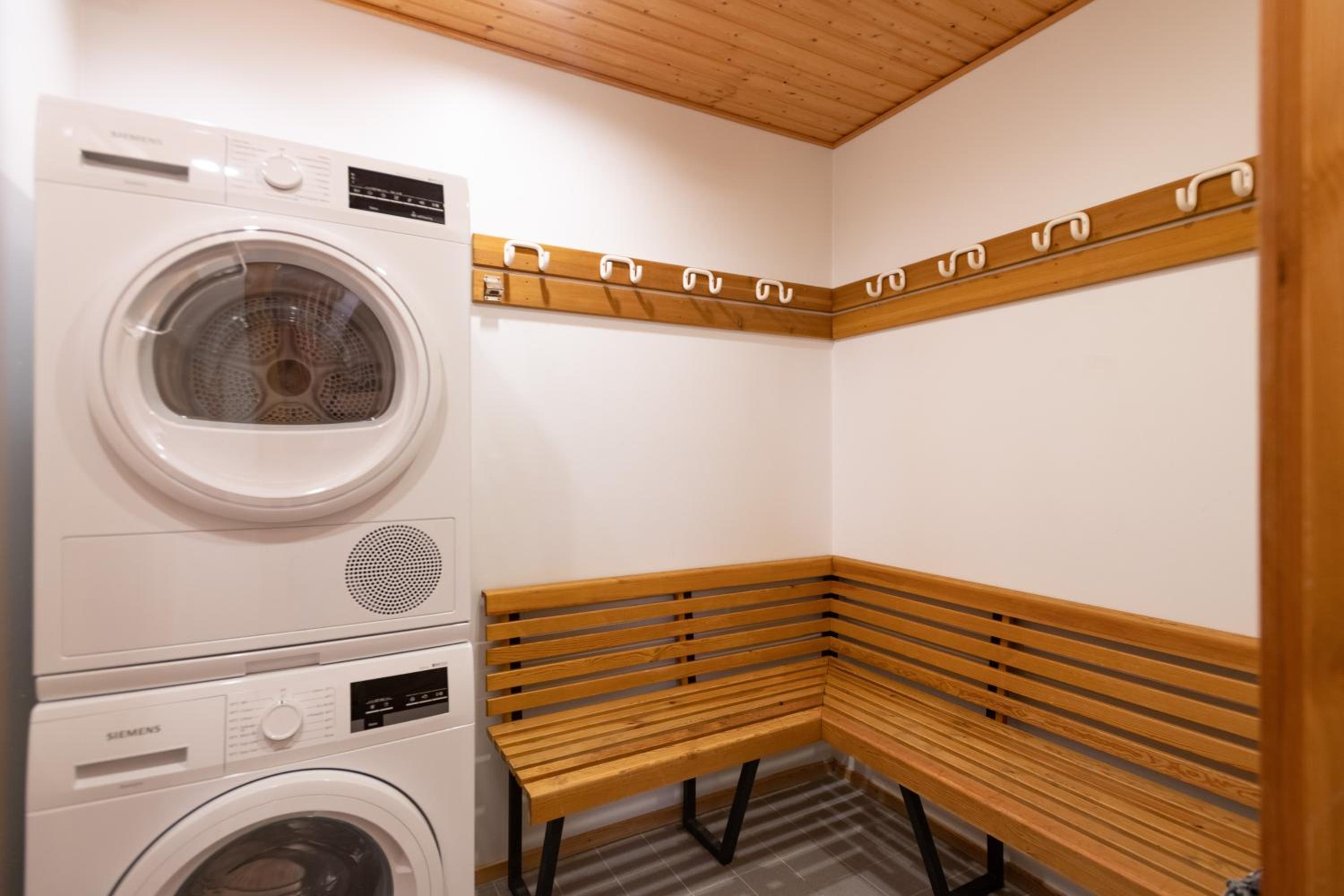 HolySuites 1 "Roggenecke" - Cosy Slope Side Apartment with Scenic Views in Pyhä Ski Resort view 5