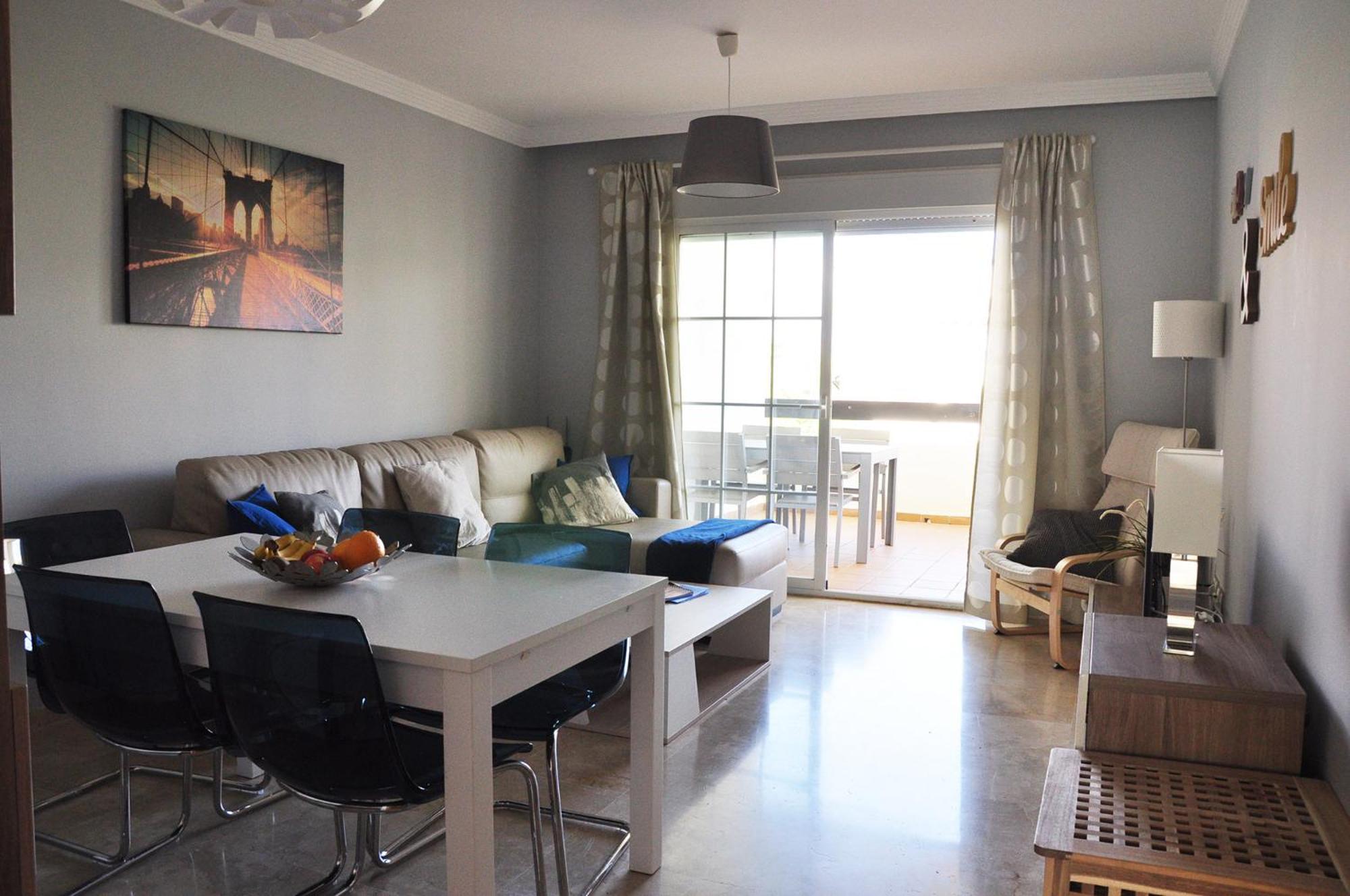 2201-Lovely 2 bedrooms with terrace and pool view 3