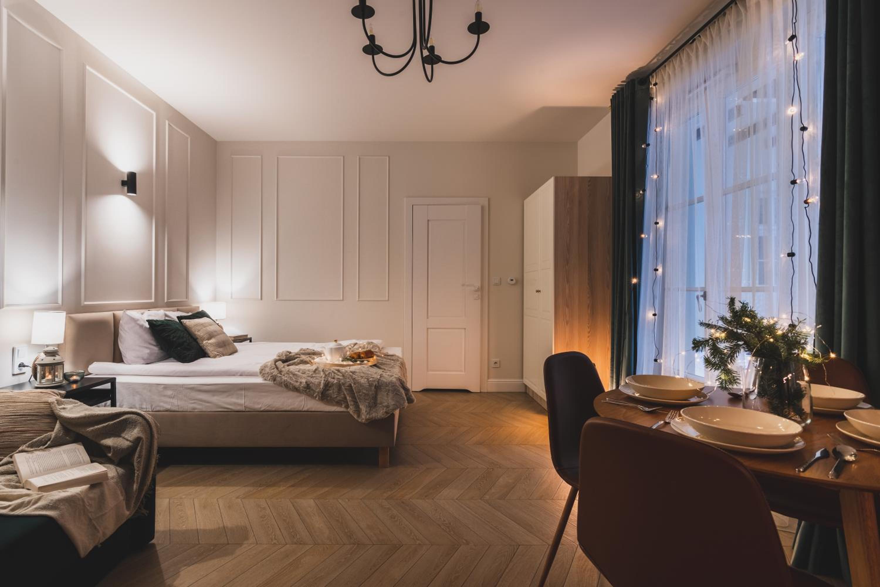 Atrium - Old Town Luxury Apartments view 4