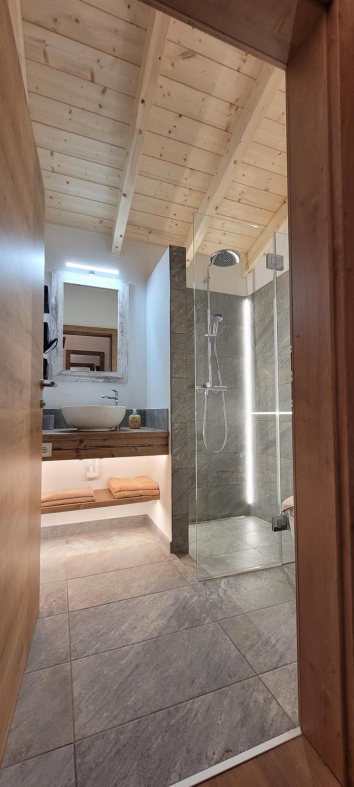 Hochalmbahnen Chalets 17W2, Schneerose, nahe Gondel