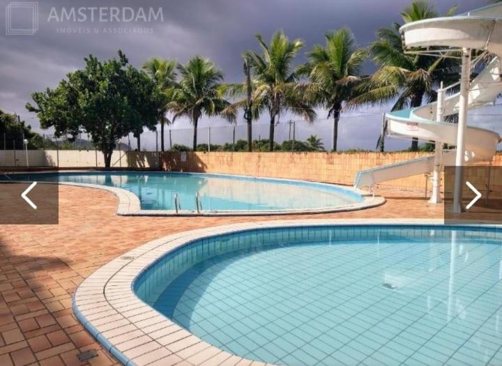 Apartamento Duplex pé na areia em Boracéia
