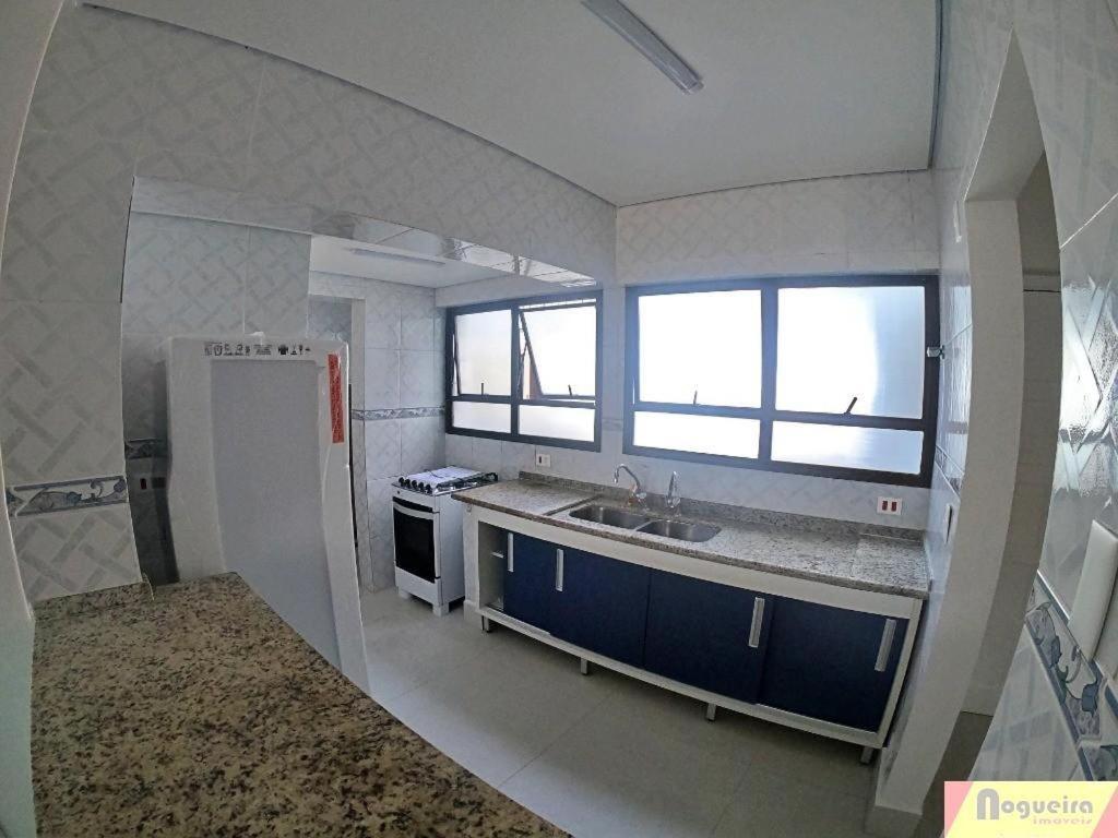 Apartamento Duplex pé na areia em Boracéia