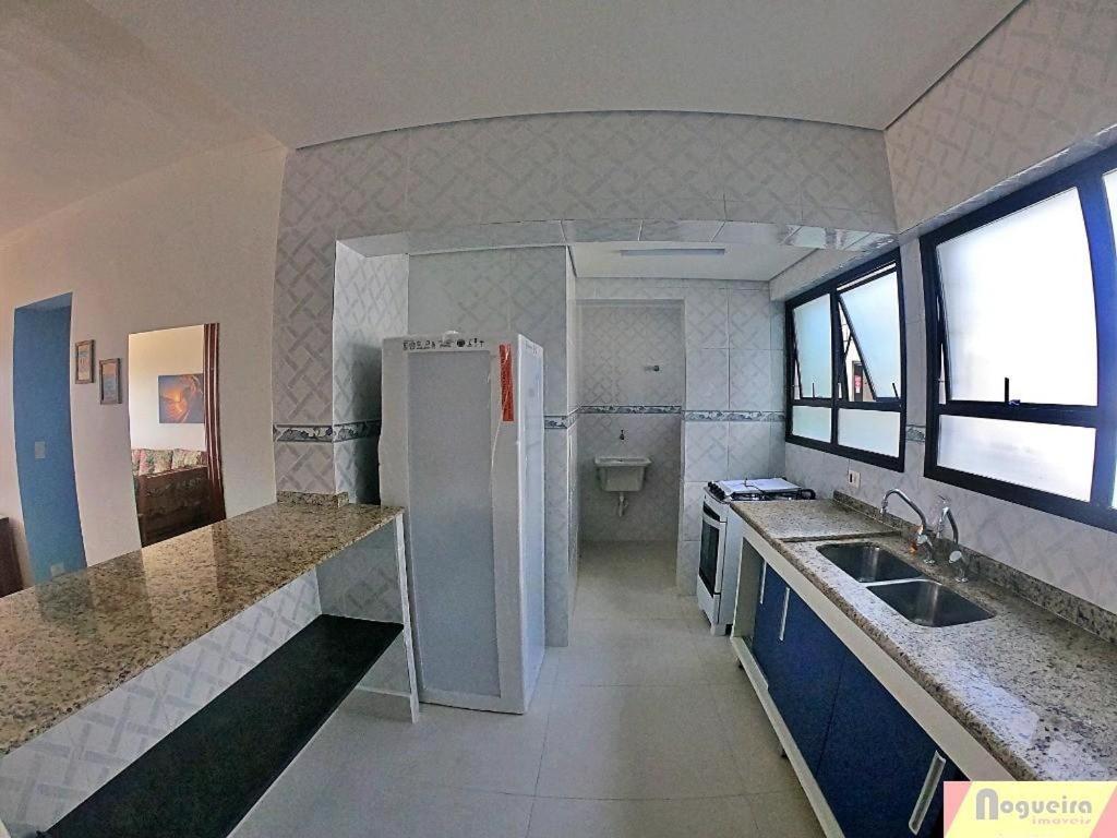 Apartamento Duplex pé na areia em Boracéia