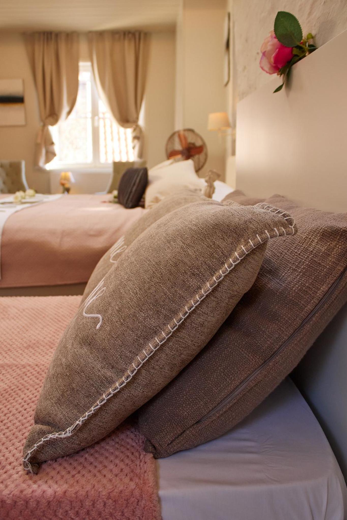 The White Queen B&B