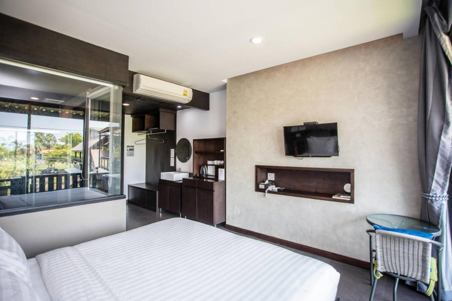Anantaya Home