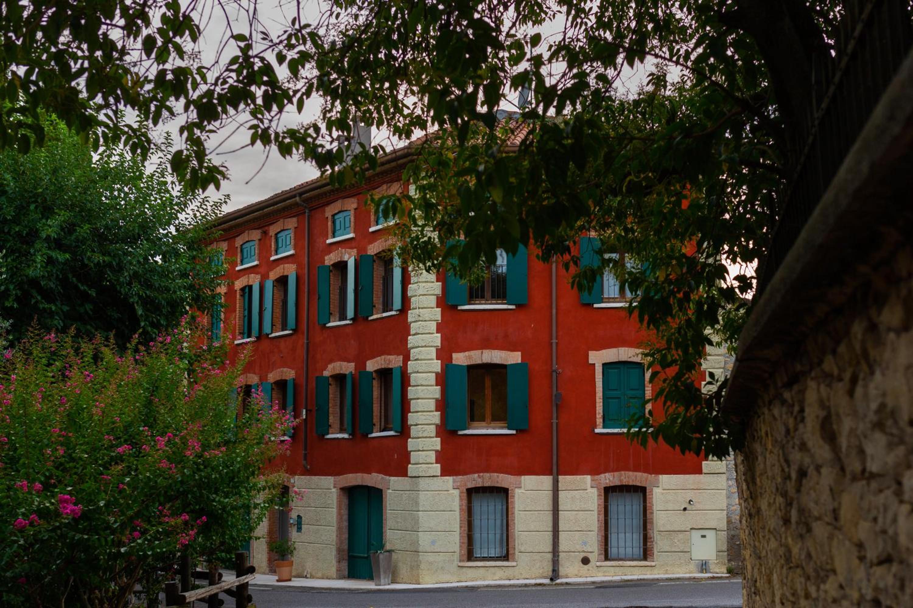 Photo 11