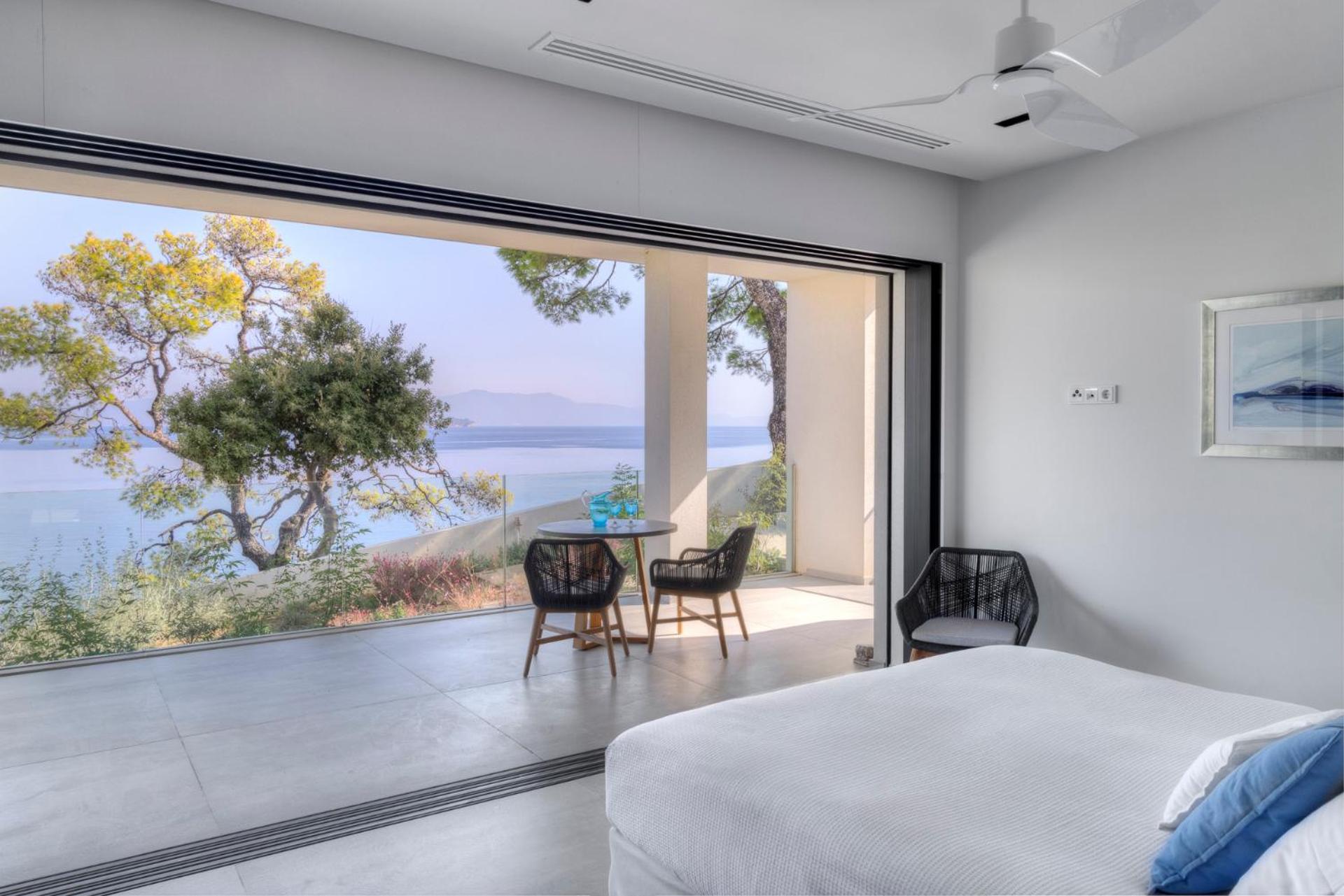 Luxury Villas Skiathos view 4