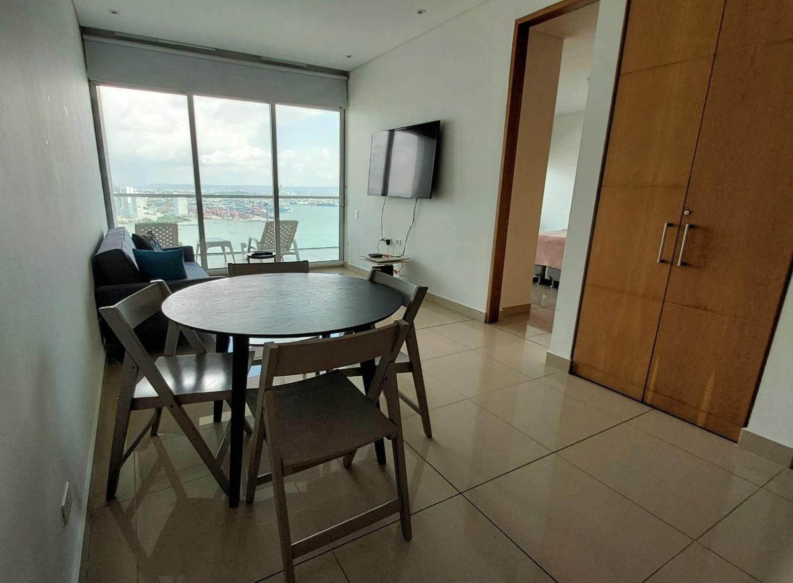 Apartamento en Lujoso Edificio H2 Plaza Bocagrande