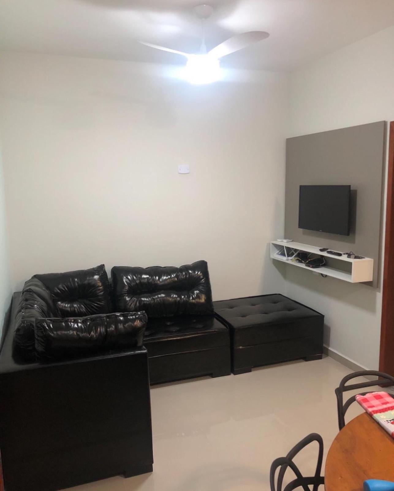 Apartamento aconchegante em frente à praia.
