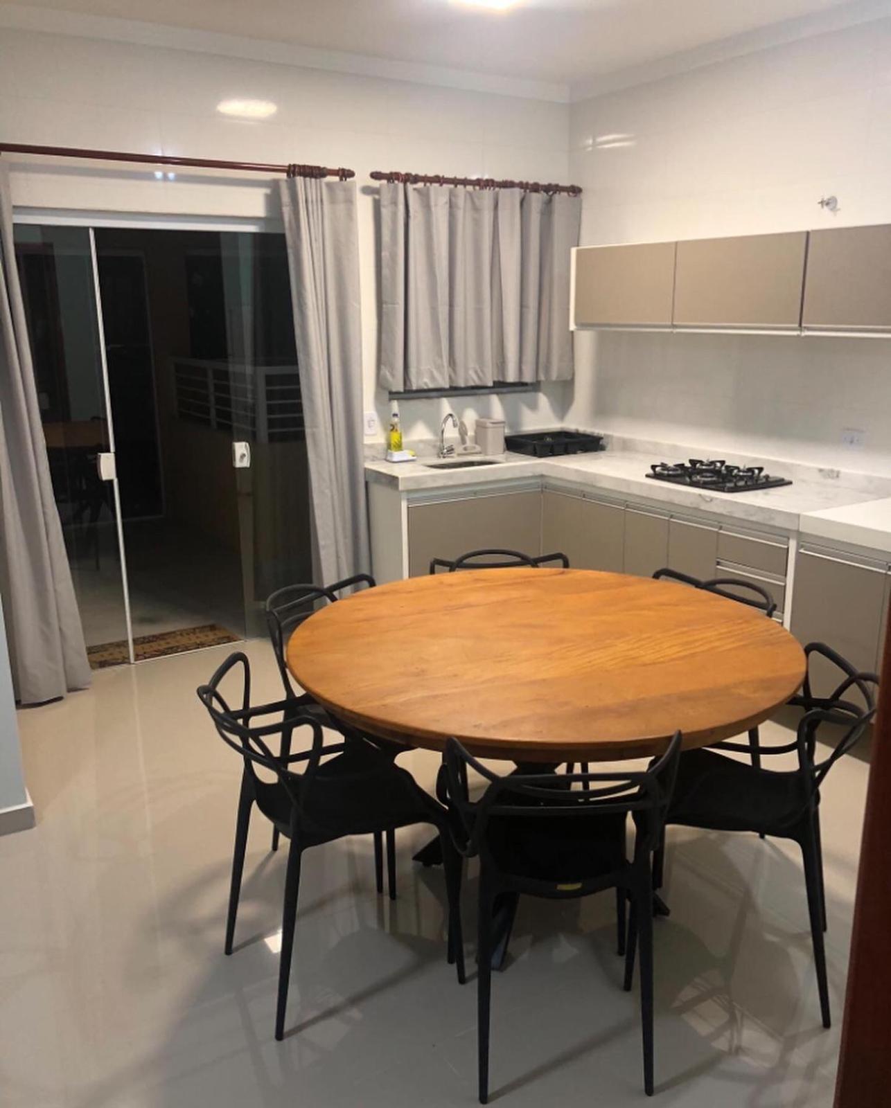 Apartamento aconchegante em frente à praia.