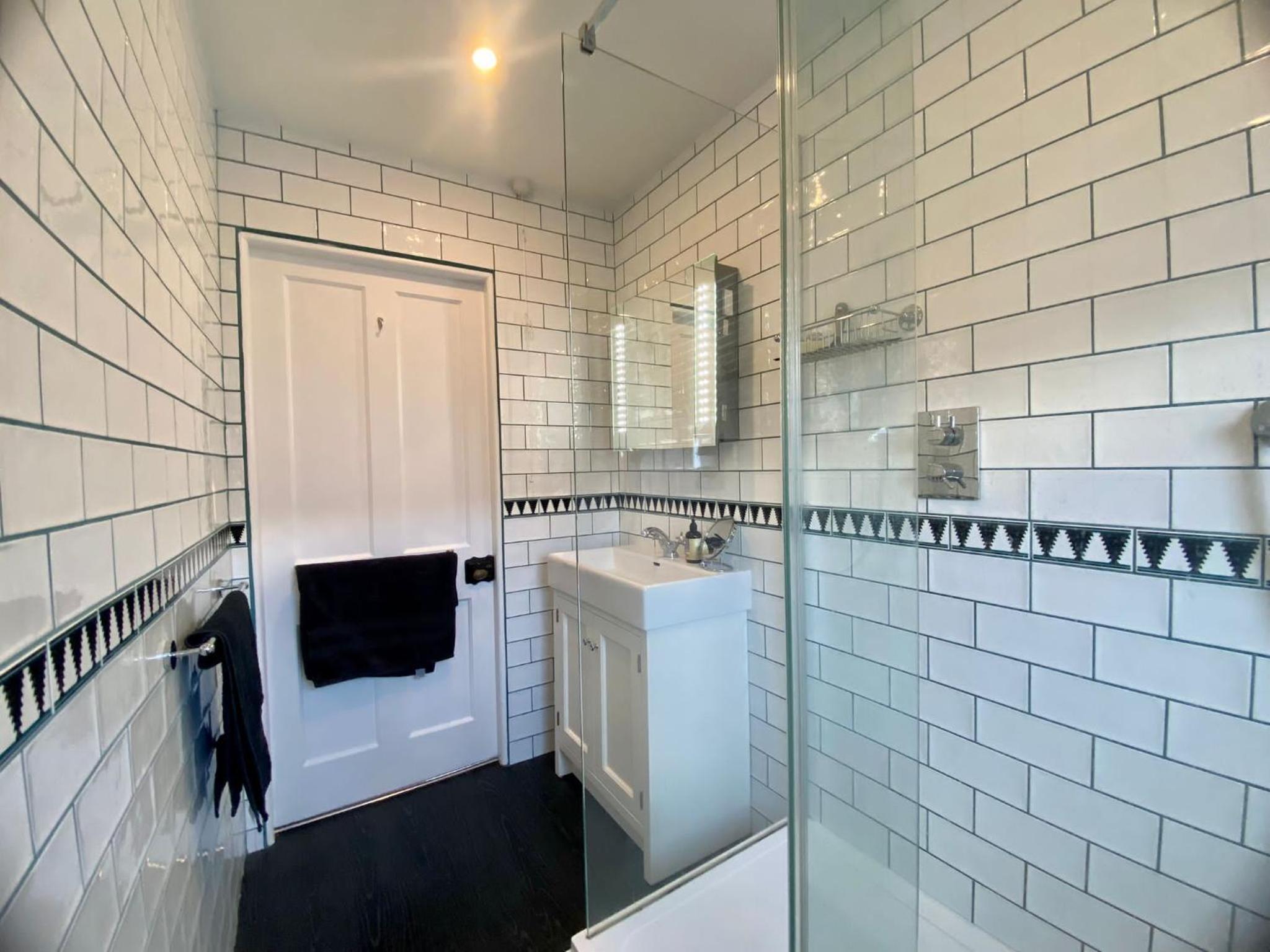 Marlborough Vacations - Alma House - Property Image 3